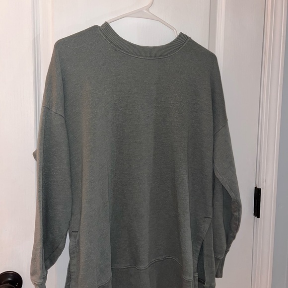 Cozy Gray Sweatshirt - Picture 1 of 2